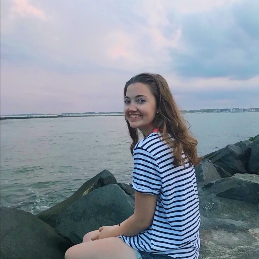 Meet your Posher, Meagan